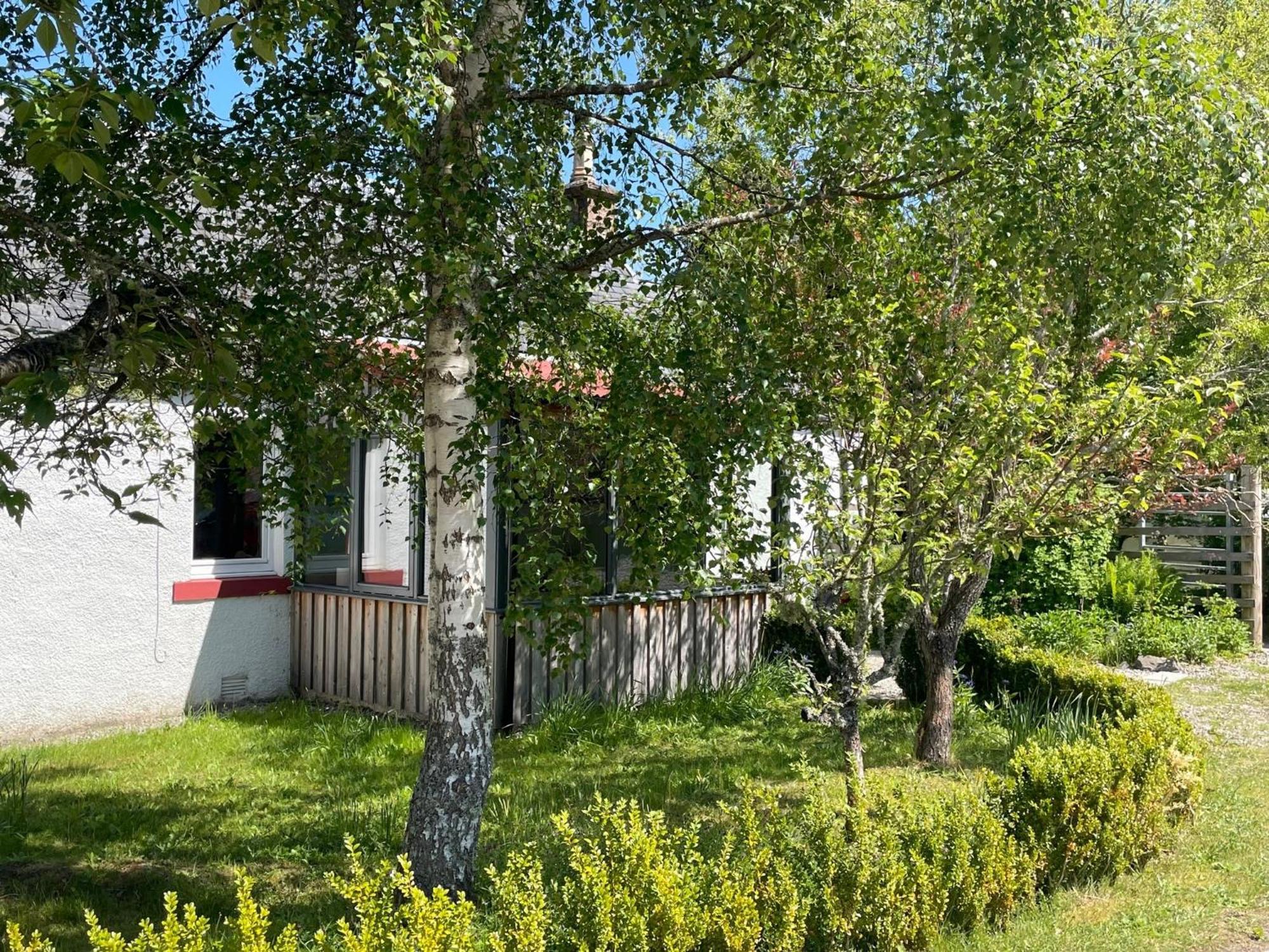 One Bed Cosy Highland Cottage Near Beauly Exterior foto